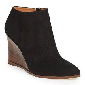 Halogen Selbi wedge booties
